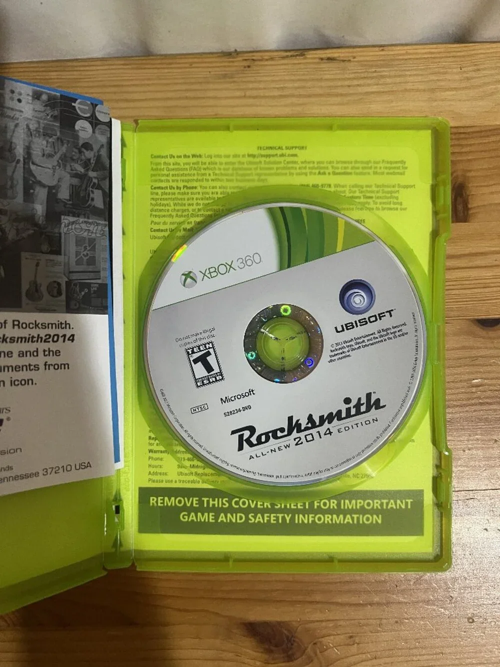 Rocksmith: All-New 2014 Edition (Microsoft Xbox 360) Used Good Condition $20